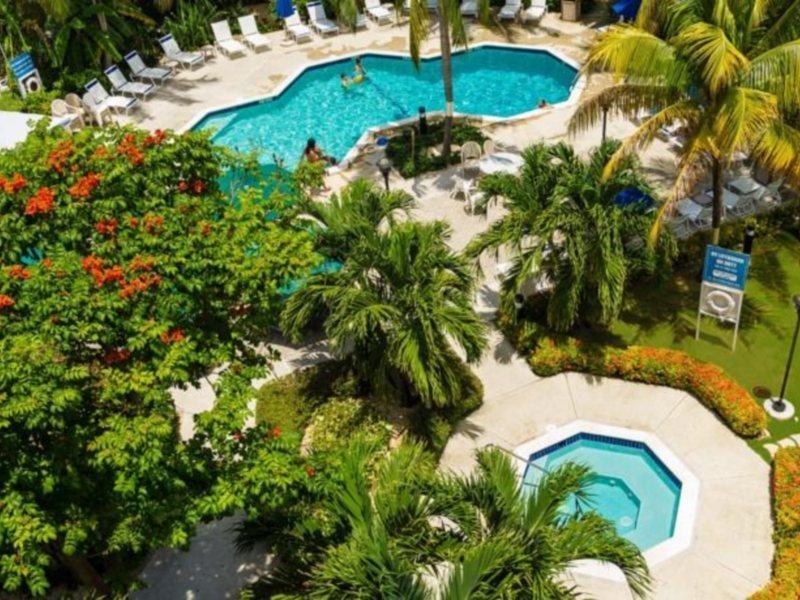 Hampton By Hilton Grand Cayman Seven Mile Beach George Town Kültér fotó